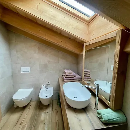 Daire Pierita Stue Timo E Taneda