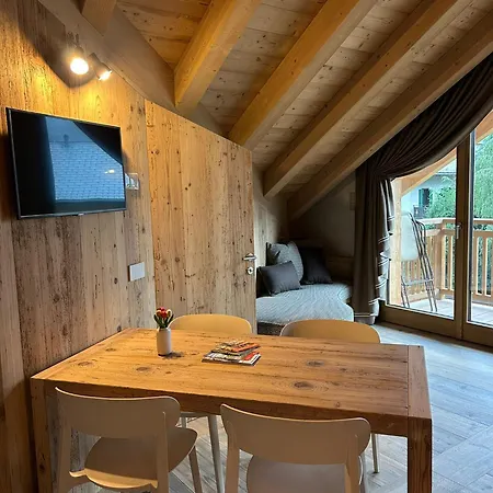 Daire Pierita Stue Timo E Taneda Bormio