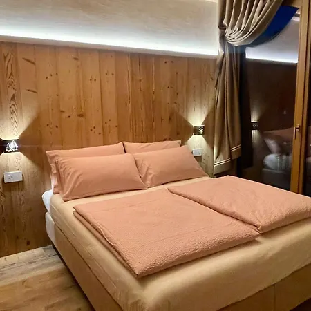 Pierita Stue Timo E Taneda * Μπόρμιο